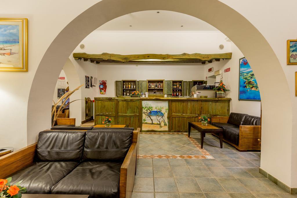 Hotel El Balear Алгеро Екстериор снимка